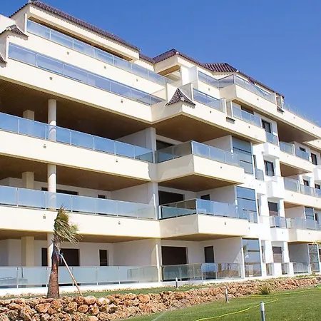Marina Del Castillo 125